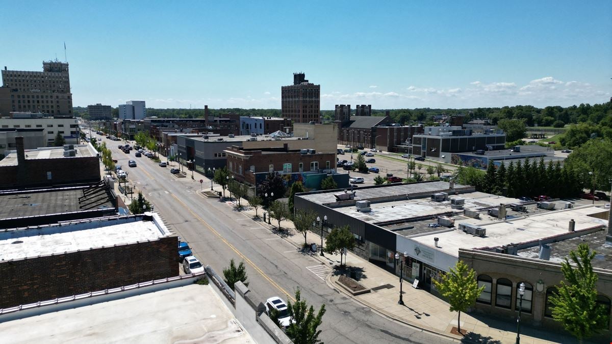 123 North Saginaw