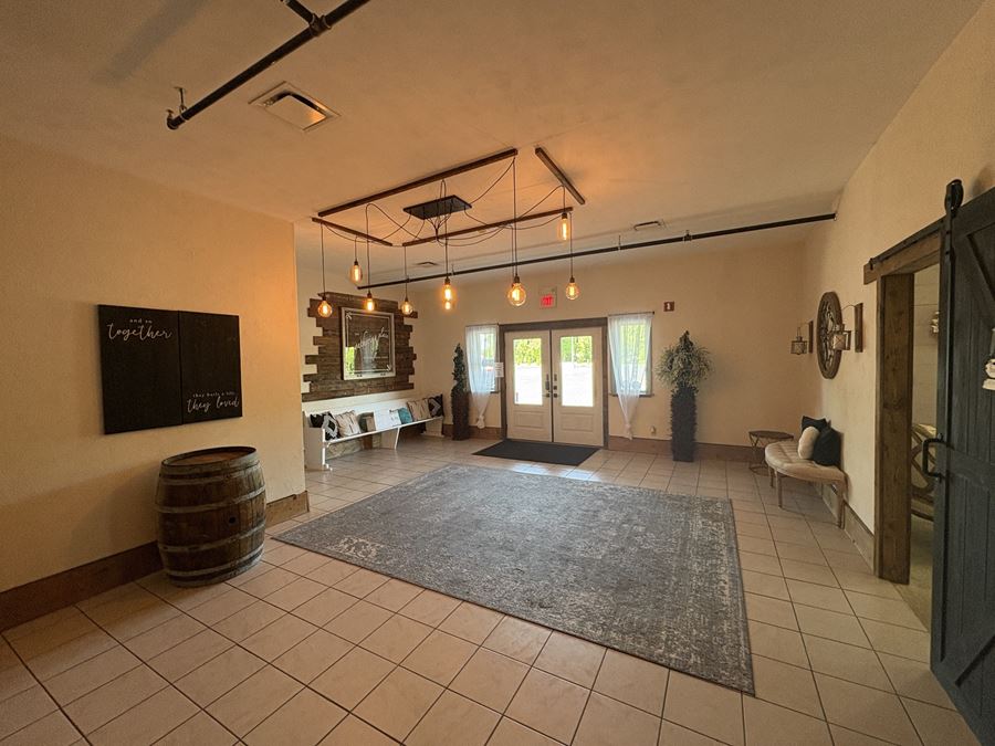 200 Cimmeron Dr