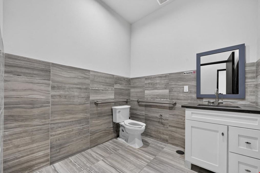 McKinney Office Condo for Sale ±1,450 SF