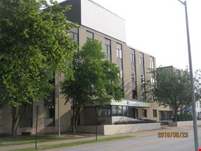 240 W 11th St
