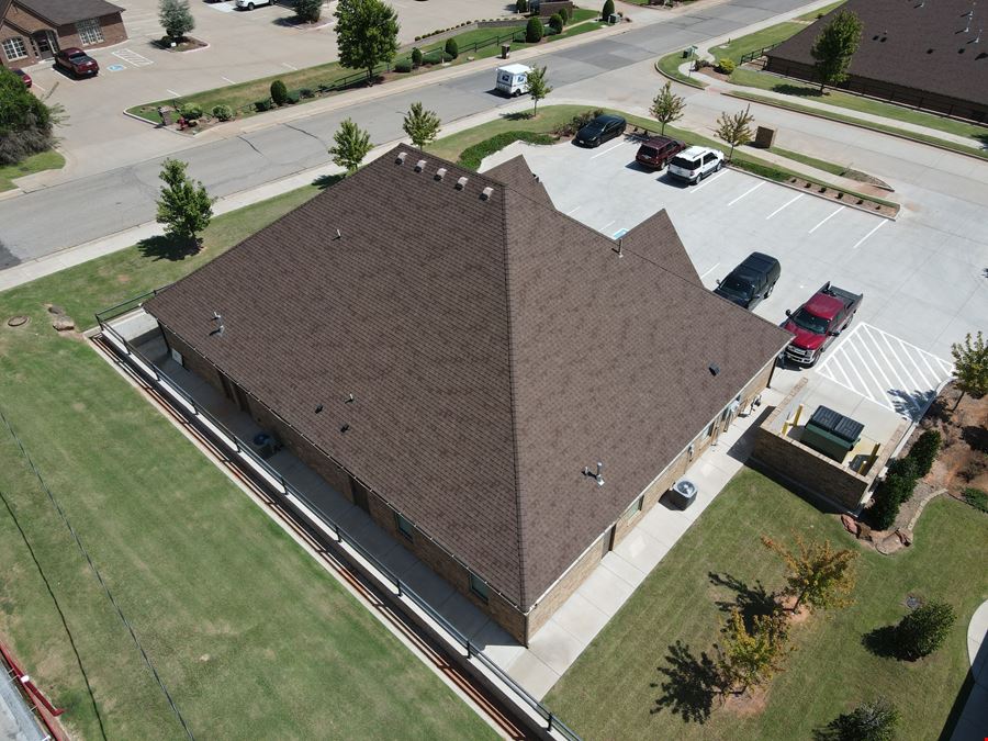 517 Liberty Lane STE 100