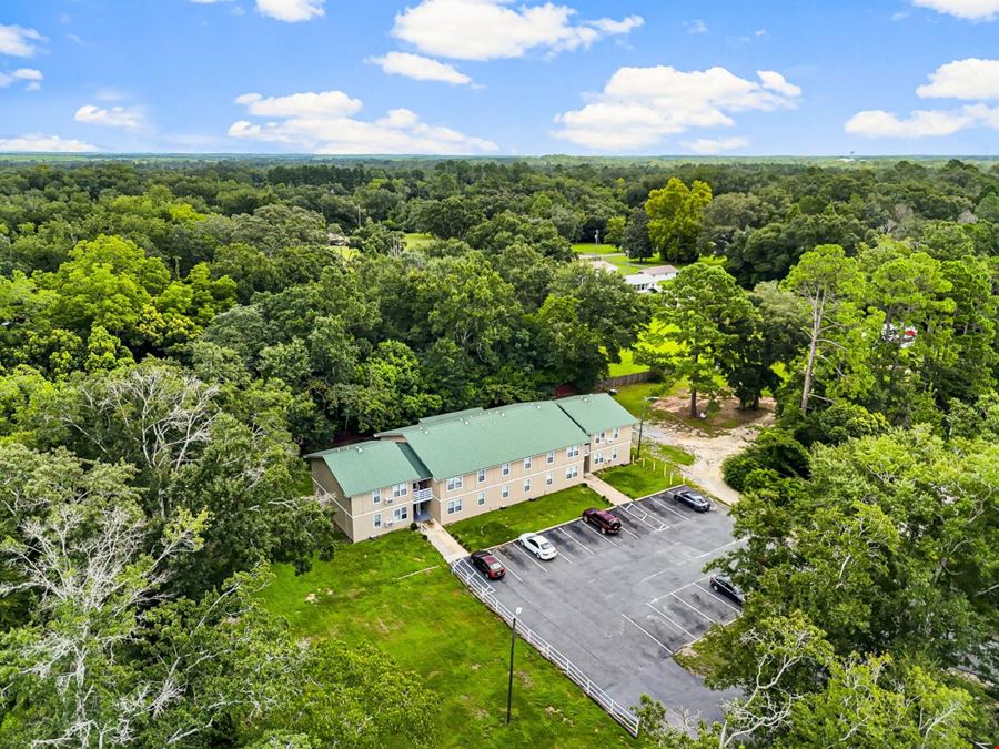 872 Deer Wood Ln