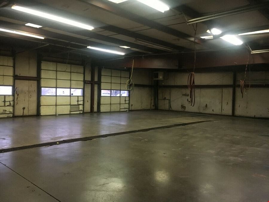 Automotive Service Building