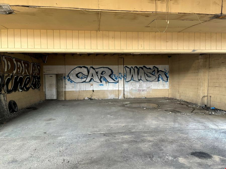 Commercial Retail Spaces in Madera, CA