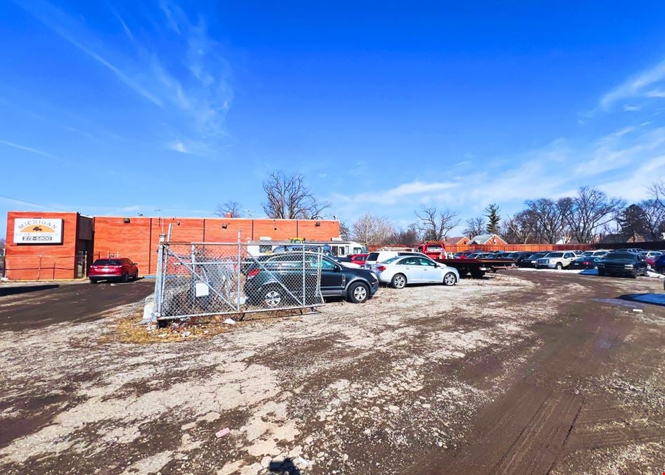 8850 Southfield Freeway
