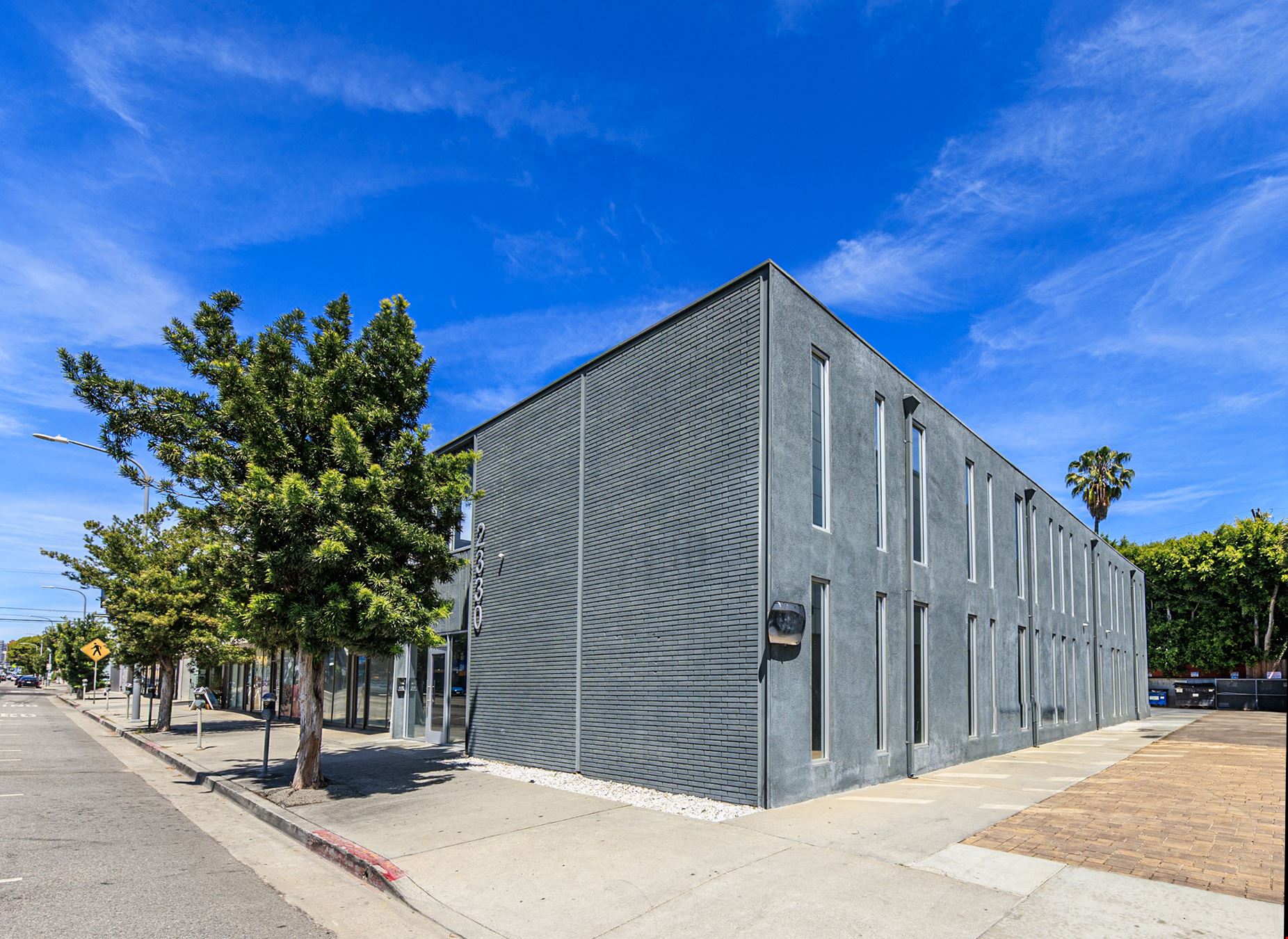 2330 Westwood Blvd