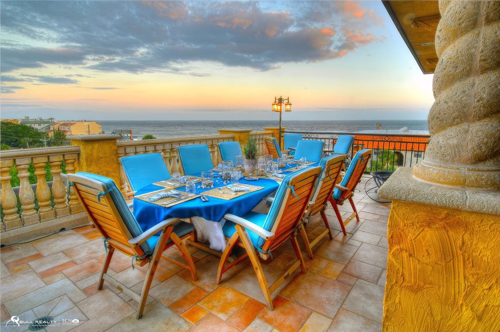 Boutique Resort in the Heart of St. Simons Island