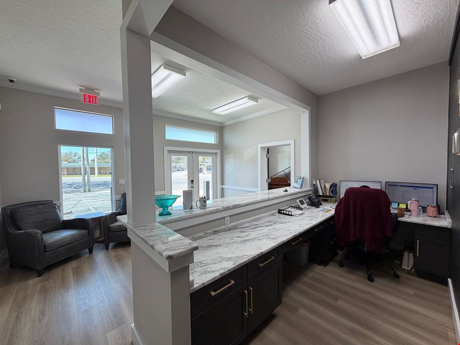 3,200 SF Office Available ~ Ste. A & B ~ Near Eglin AFB