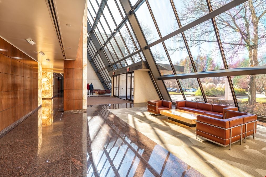 100 Southgate Office 