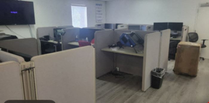805 SF Suite 224 Professional and Medical Office Space