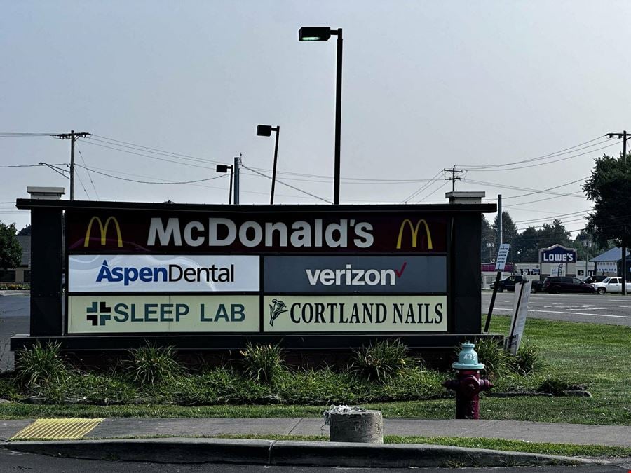 Retail Storefront(s) up to 2752 Sq. ft.