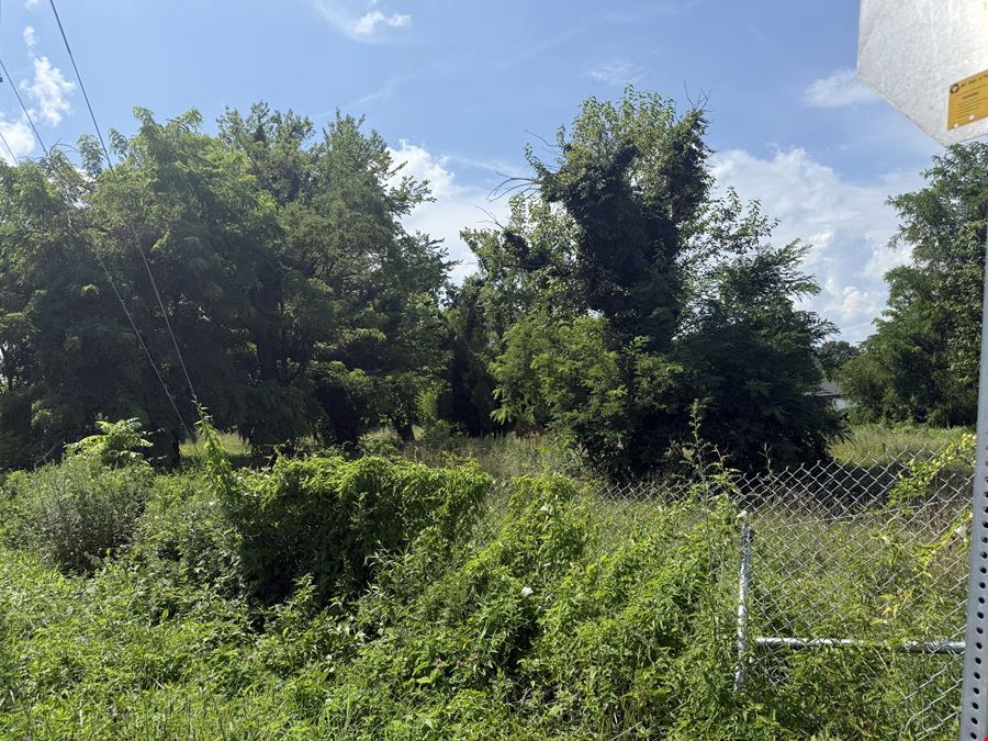 Central Avenue Development Lot