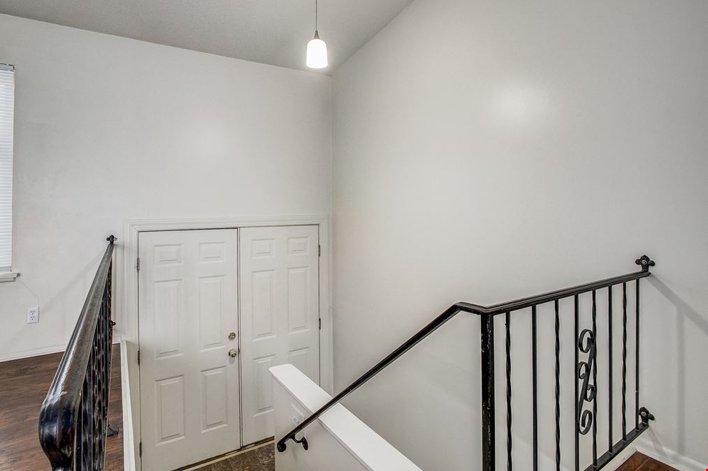Lynn St Duplexes