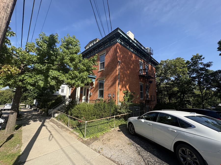 114 Wellington Pl