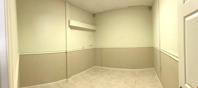 Northwestern Pike Office Space