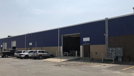 Preview of commercial space at 3085B New Street