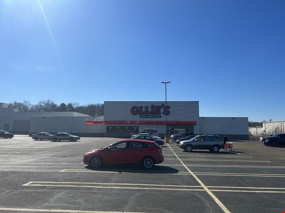 Preview of Retail space for Rent at 1175 E County Line Rd