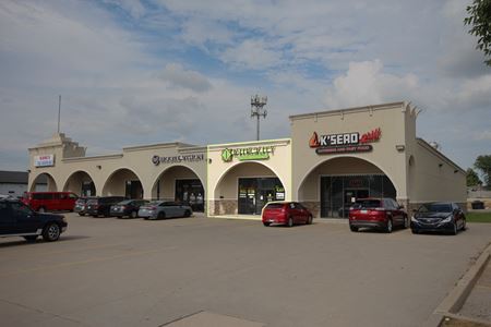 Preview of Retail space for Rent at 6005-6011 S Mingo Rd