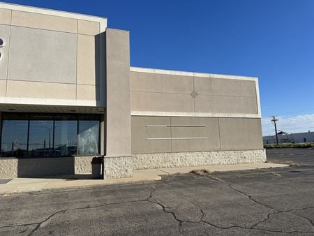 Preview of Retail space for Rent at 1302 Woodlawn Road