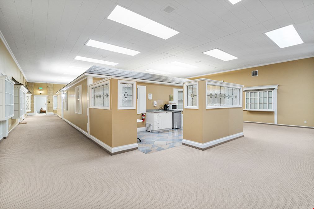 Graystone Professional Plaza