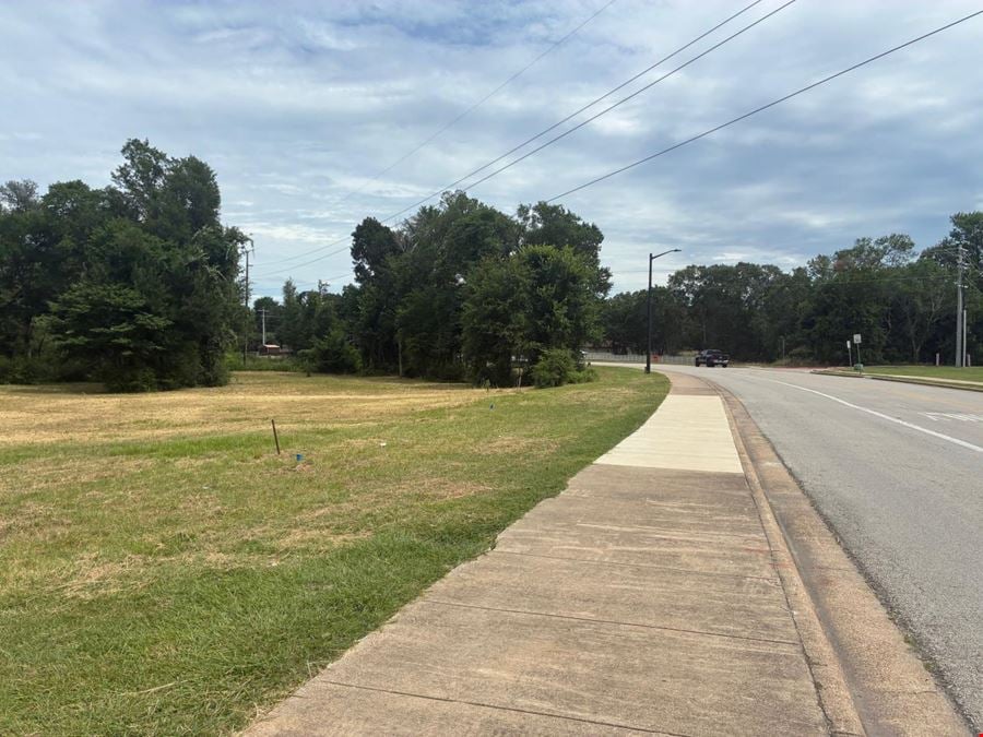 2.79 Acres in Bryan, TX