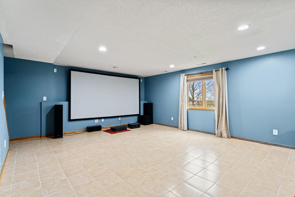 4318 Shetland Pl NW - Beautiful Home For Sale