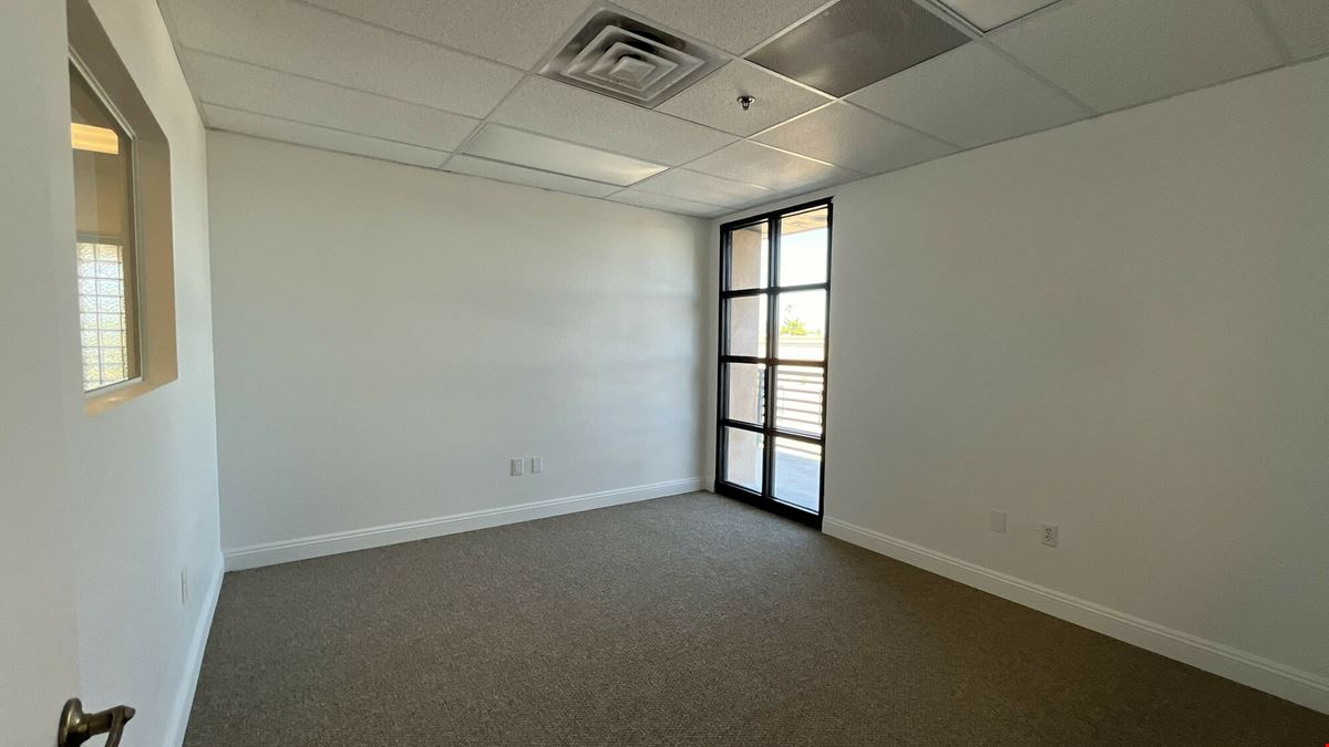 Keystone Plaza: Suite 20 on Building 2