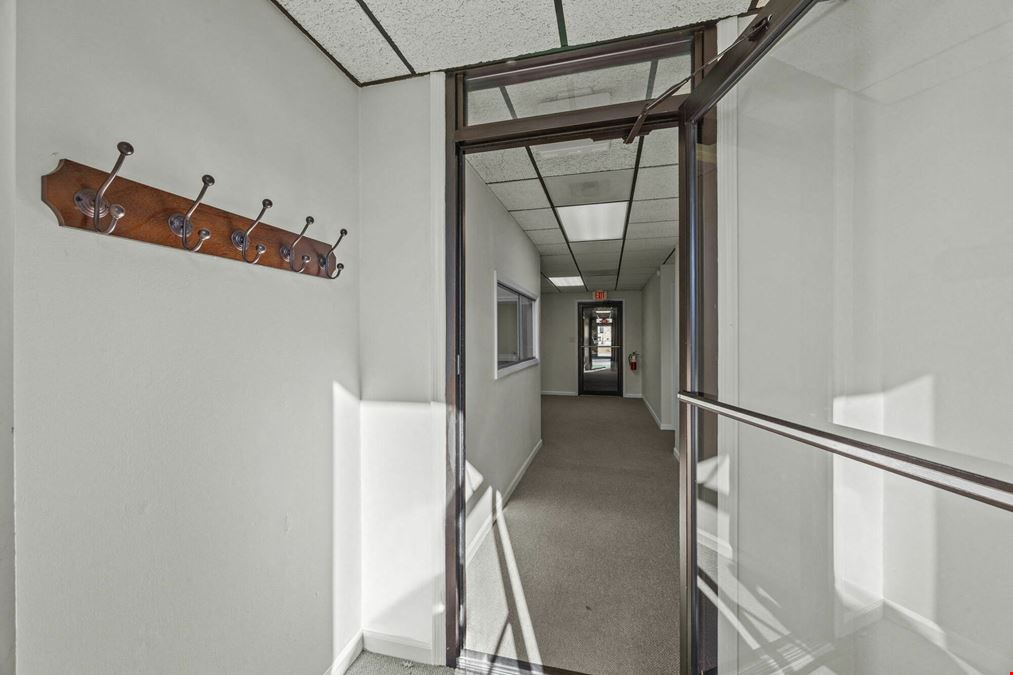1,800 sqft Office Space For Lease New Bern
