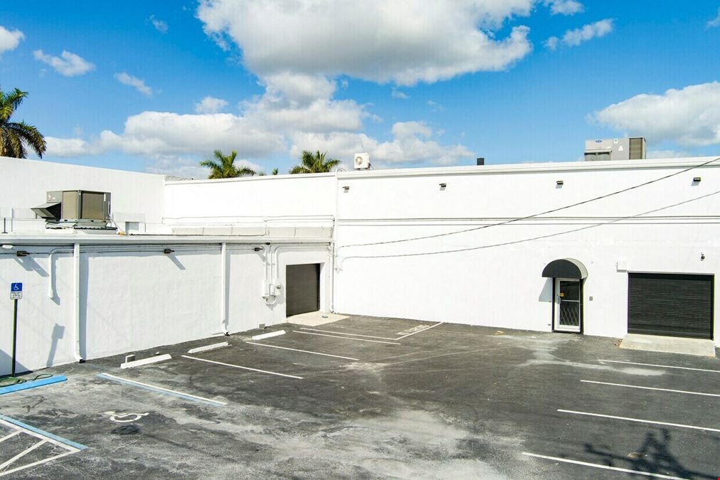 32 S Dixie Highway