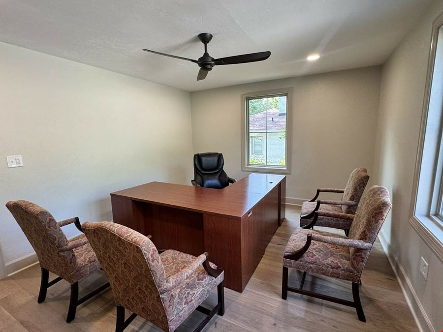 1549 Colonial Dr