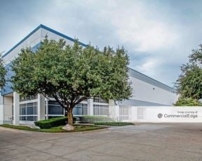 Diplomat Center