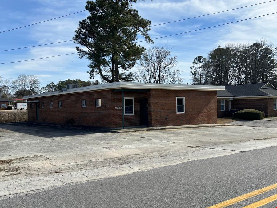 320 Hospital Dr