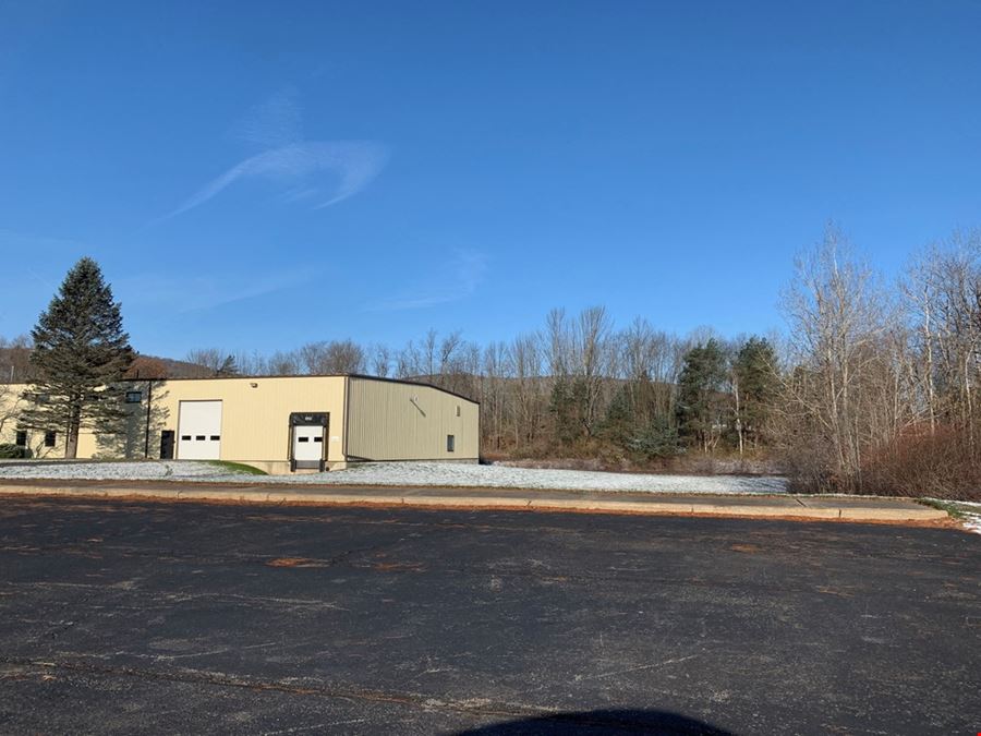 Flex Space | For Lease