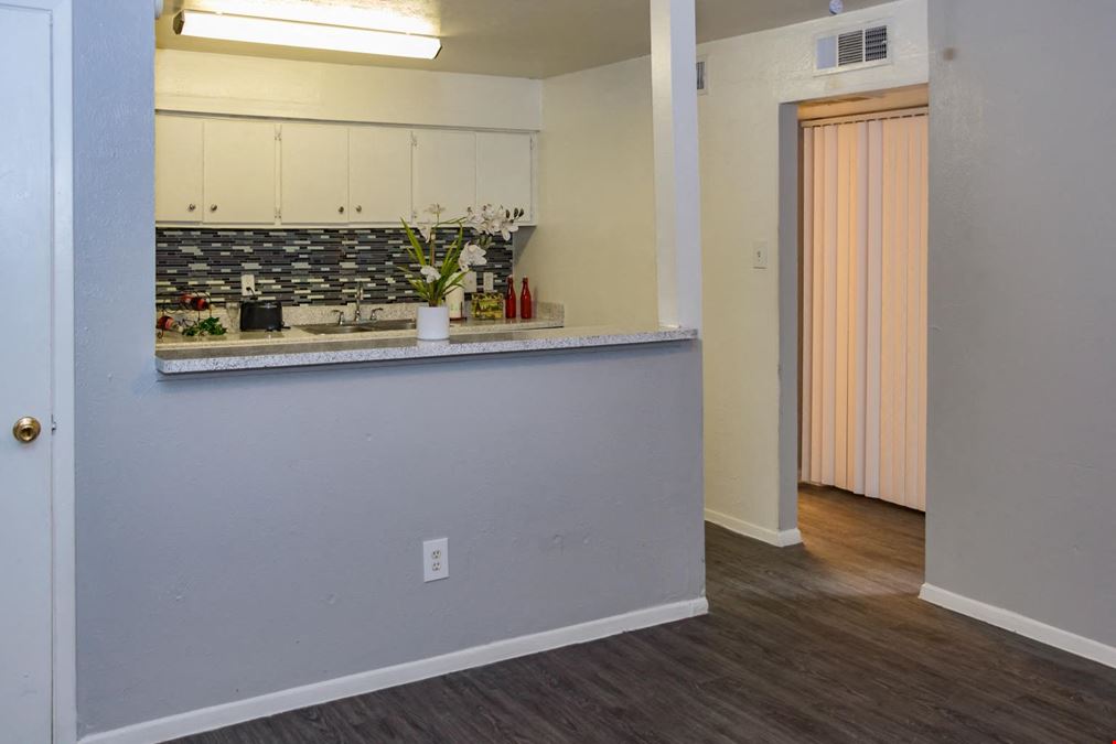 Vista Gardens Apartments