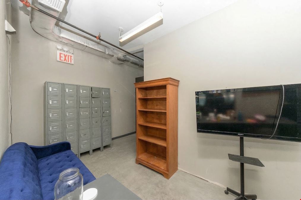 3,300 SF | 327 Stagg Street | Prime Williamsburg 2nd Floor Office/Retail for Lease
