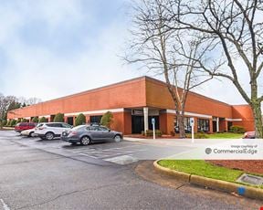 Thimble Shoals Business Center