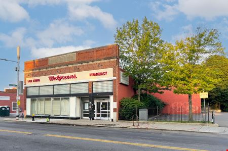Preview of commercial space at 585 Washington Street