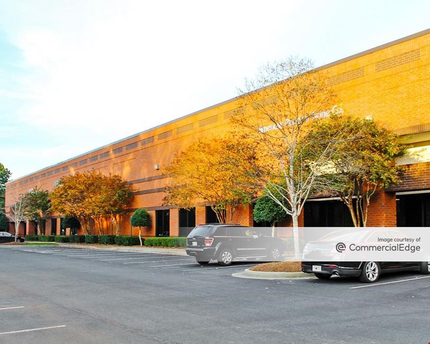 Prologis Riverside Distribution Center - 8080 Troon Circle