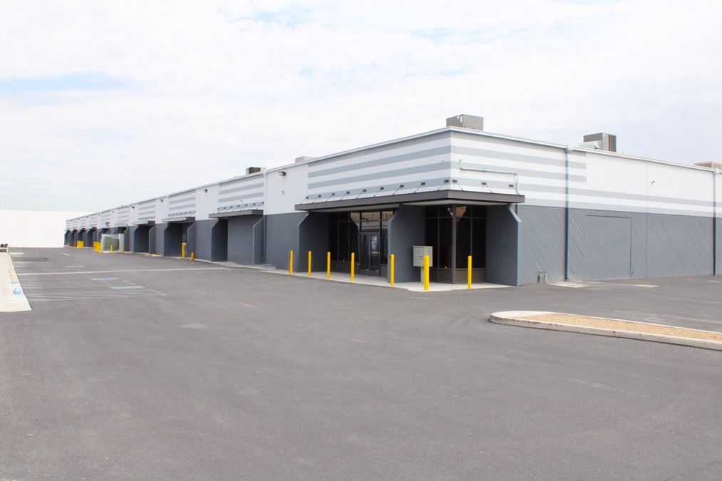 Valley View Commerce Center