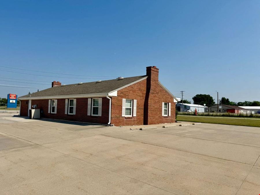 1515 E 6th