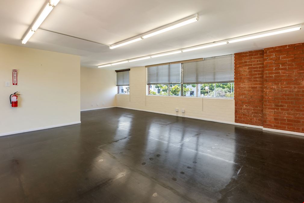 9024 W. Olympic Blvd