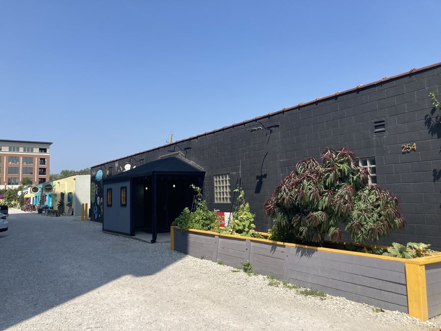 254 Veterans Way - Suite E