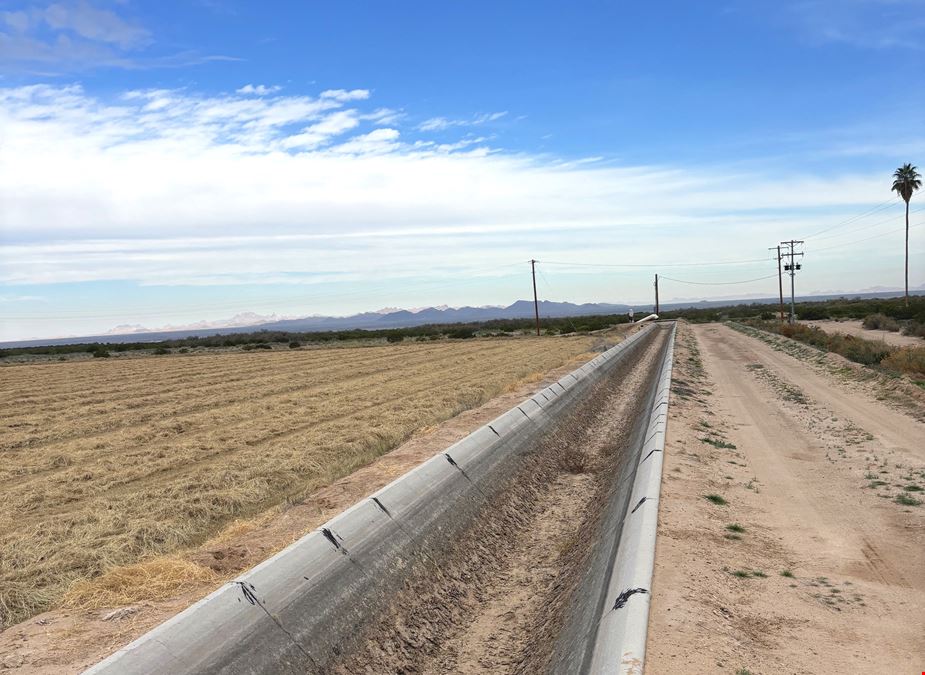 400 Acre Pump Farm in Tacna, Avenue 41 E and County 7 St S