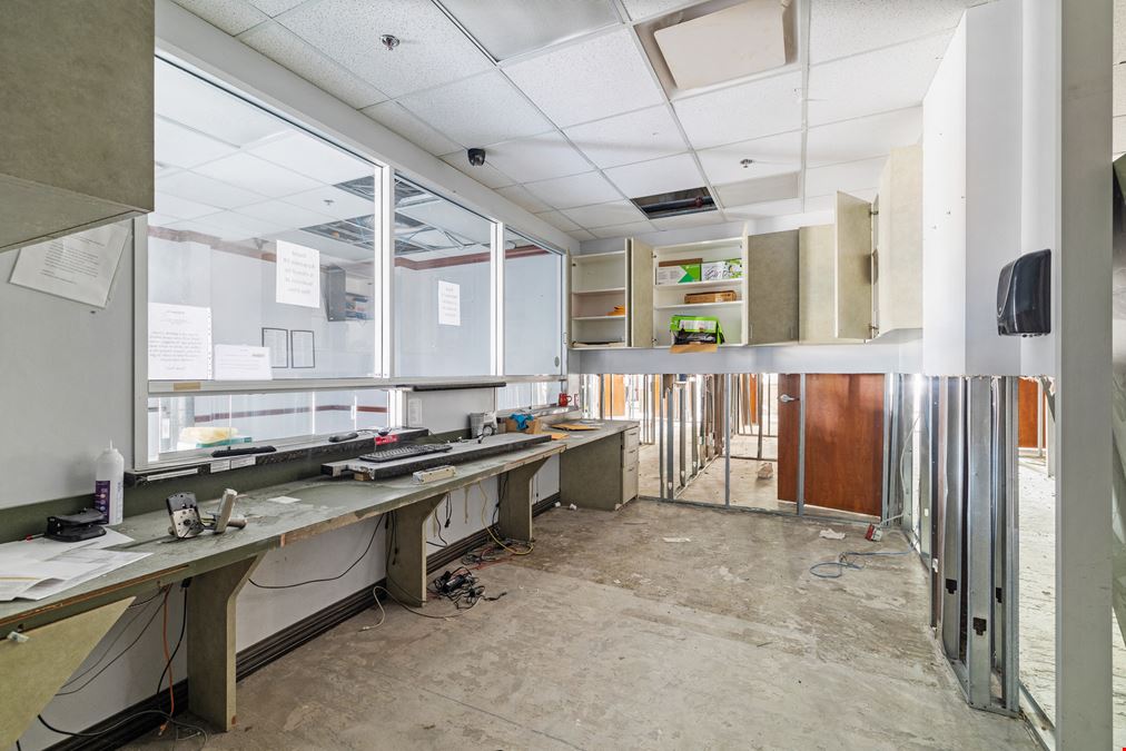 High-Visibility Medical Office/Commercial Site on FM 2920 – Prime Spring Location with Exceptional Exposure