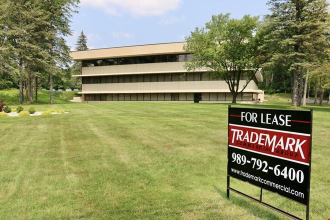 Preview of Office space for Rent at 1320 Waldo Avenue