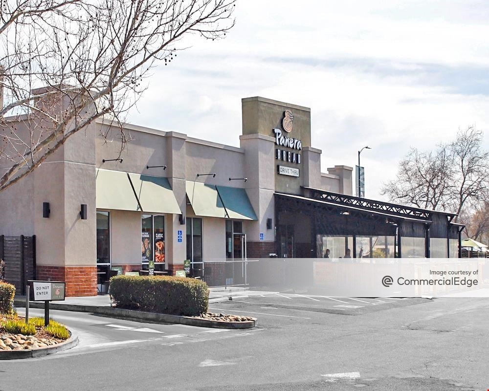 Citrus Town Center - 7901-7983 Greenback Lane & 6302 Sunrise Blvd