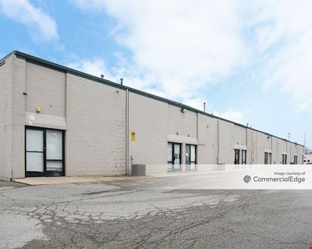 Preview of Industrial space for Rent at 542 Northland Blvd