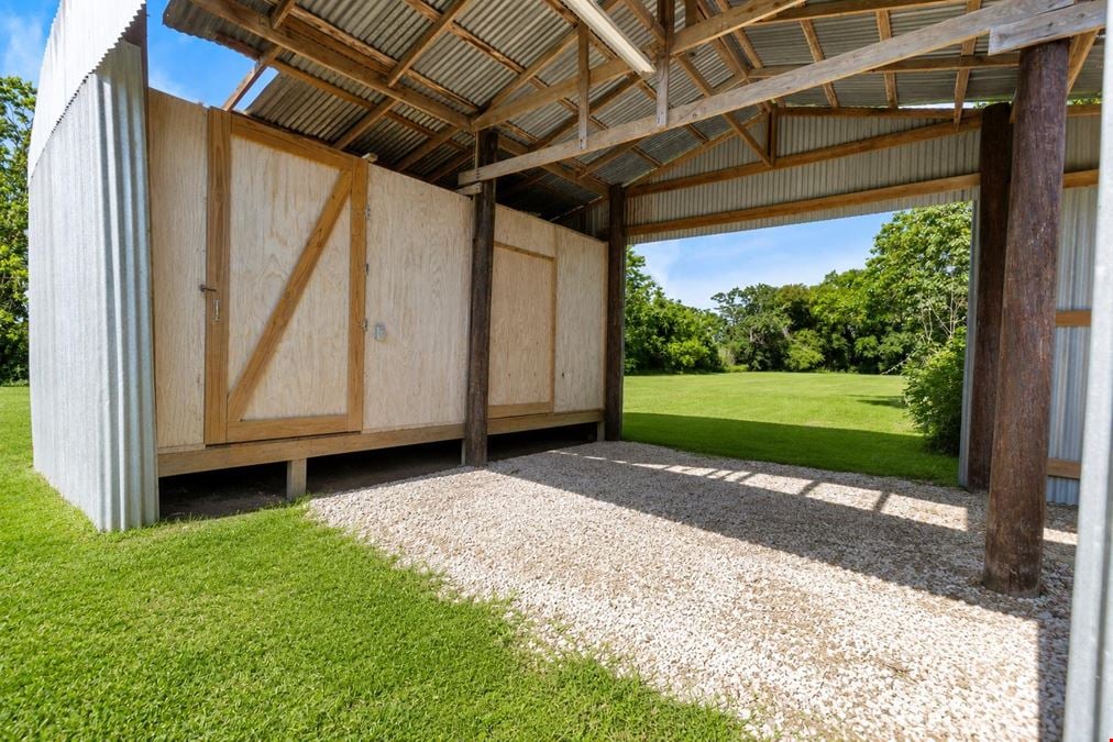 Prime Opportunity 4.276 Acres in Pearland, Texas
