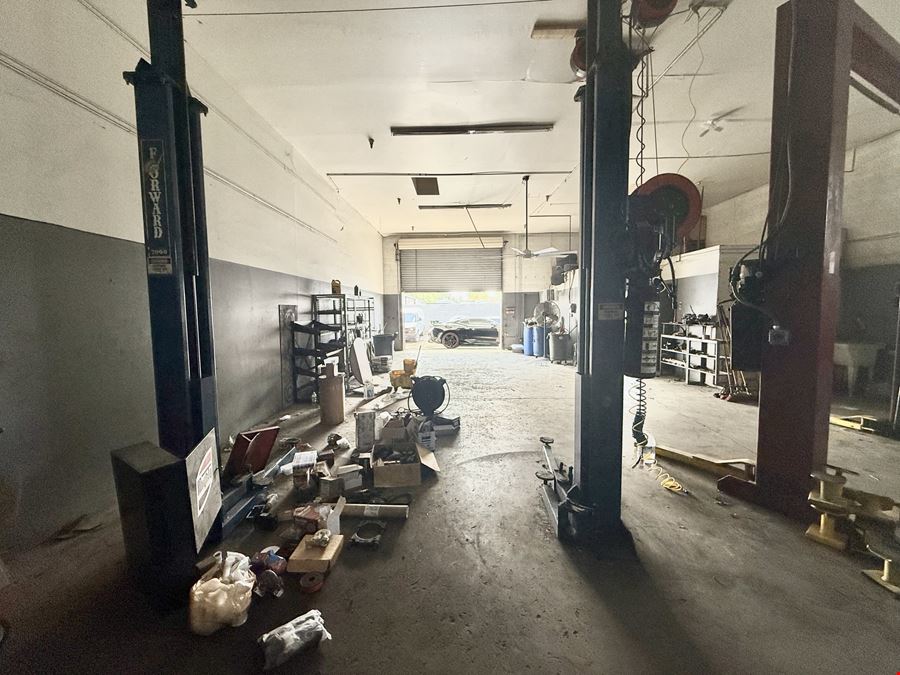 Gilbert Rd & Main St Retail