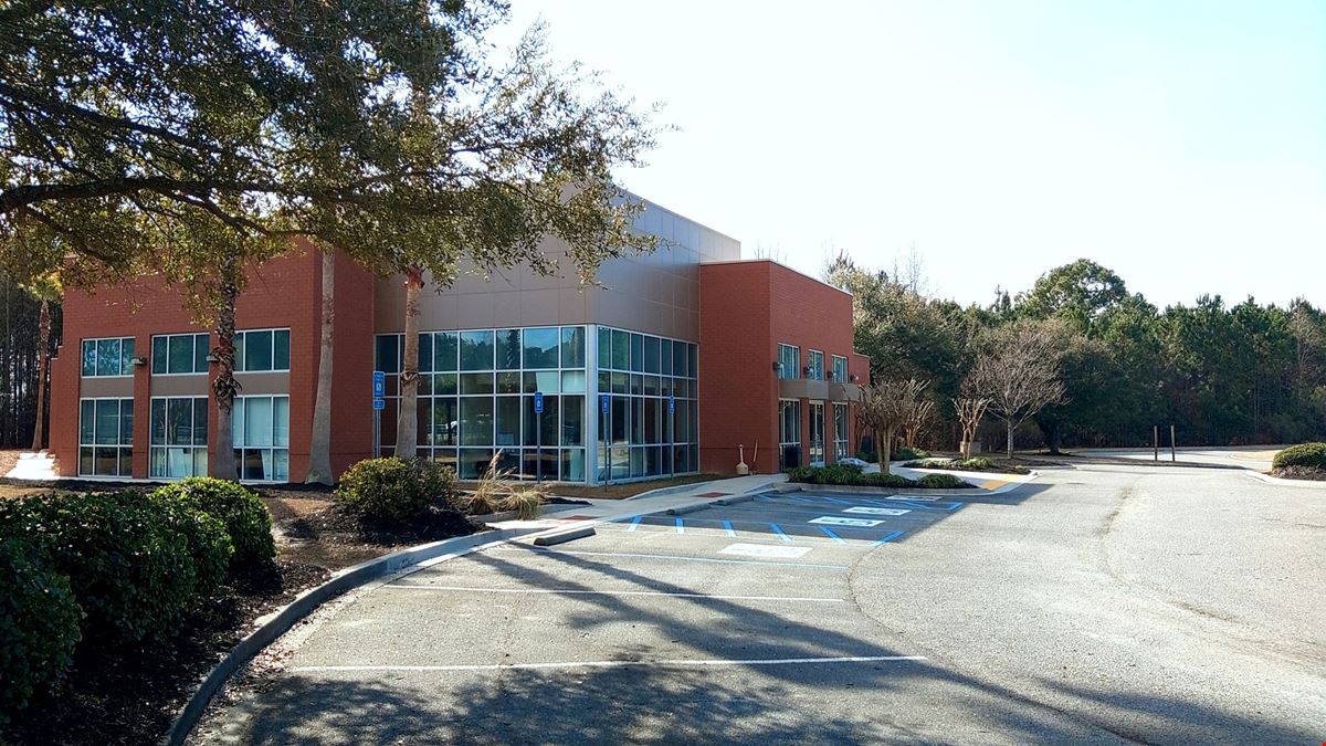 ±14,490 SF Class A Office Building
